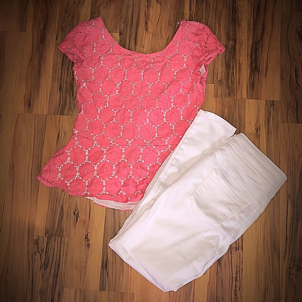 Xhilaration zip back blouse size medium